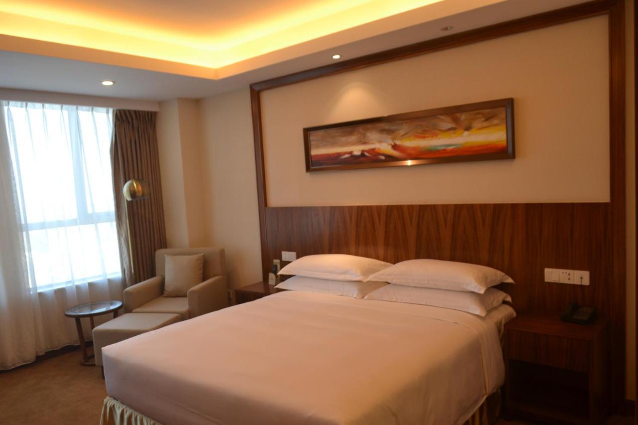 Hotel Kaloum Conakry Esterno foto