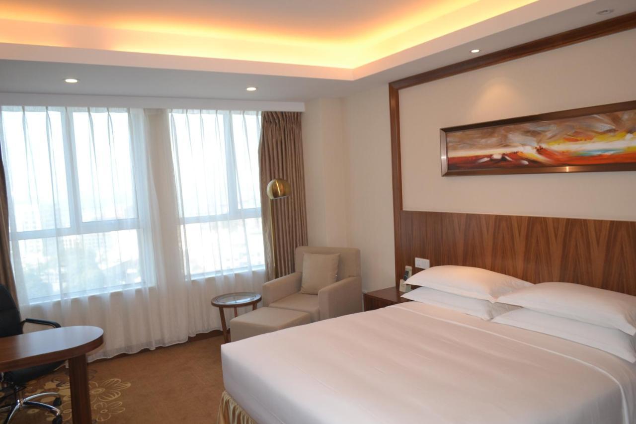 Hotel Kaloum Conakry Esterno foto